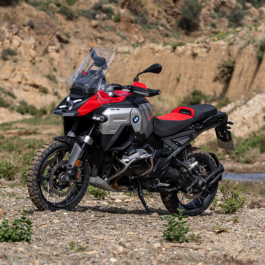 BMW Launches the New Generation R1300 GS Adventure.