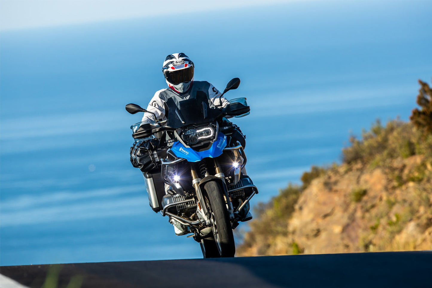 DOUBLESHOCK drive protection pad - black - rear