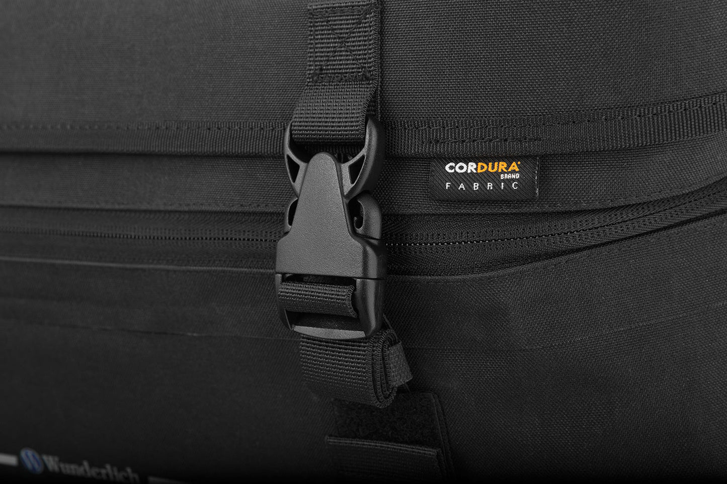 case top bags black »ELEPHANT« DRYBAG - left and right - black