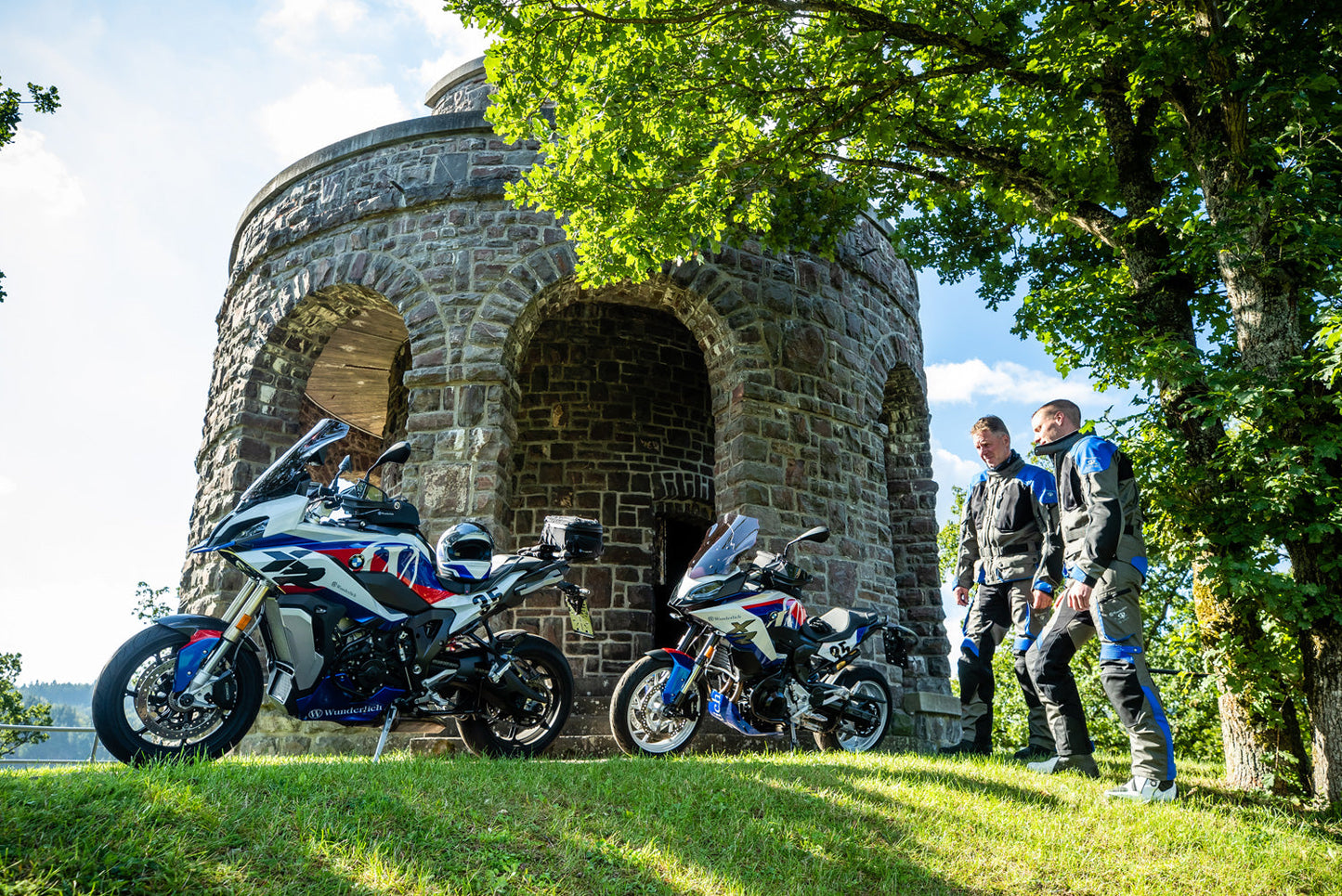 helmet anti-theft system »HELM-LOCK« - silver