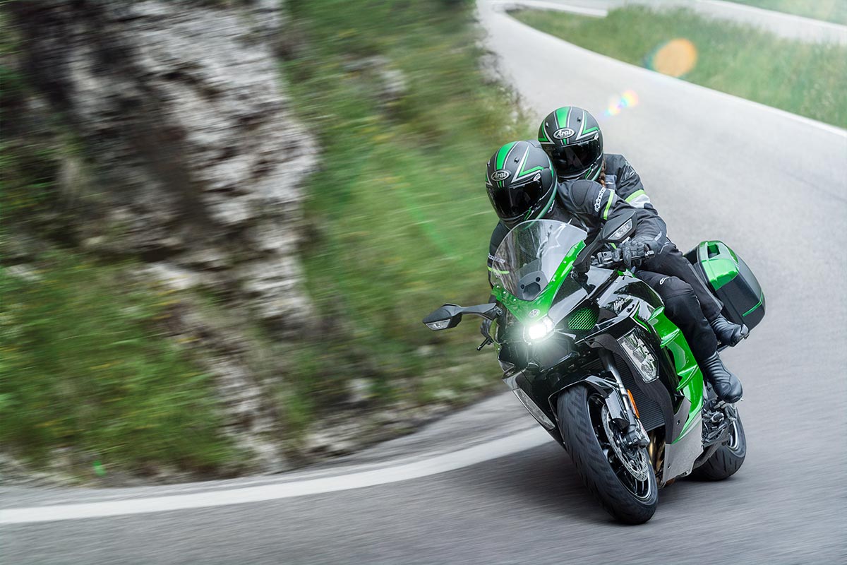 Kawasaki Ninja H2 SX SE 2023 Hypersport