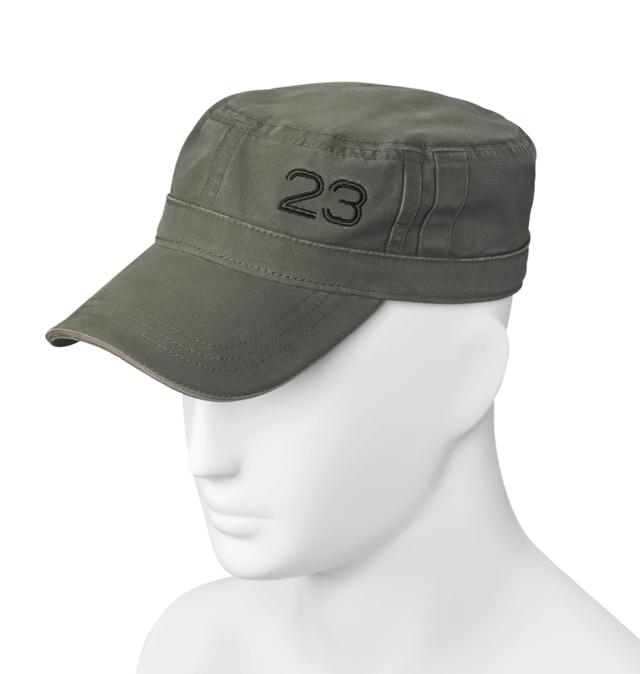 BMW CAP 23
