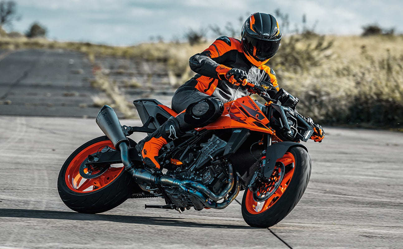 KTM 990 Duke 2024 Naked Bike