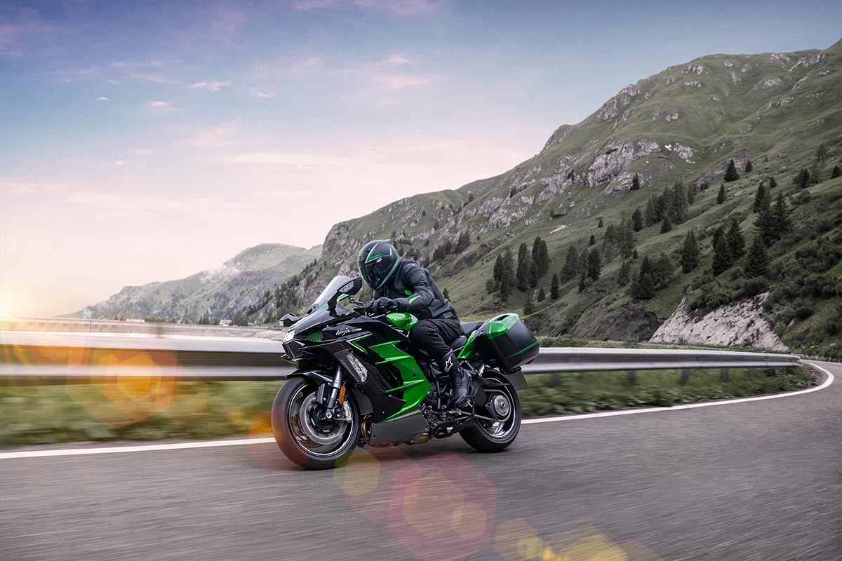 Kawasaki Ninja H2 SX SE 2023 Hypersport