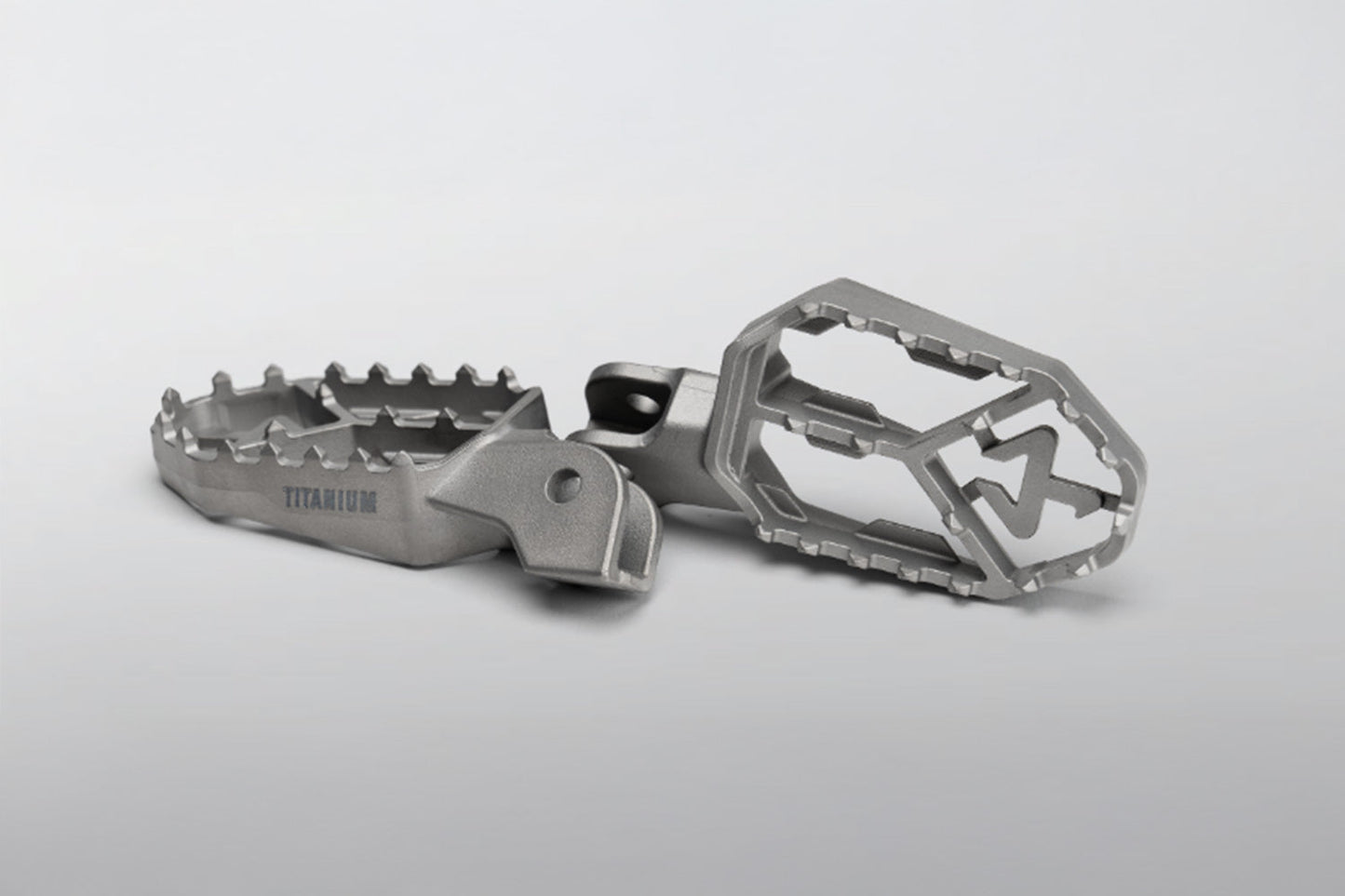 Akrapovic BMW Adventure footrest set - titanium