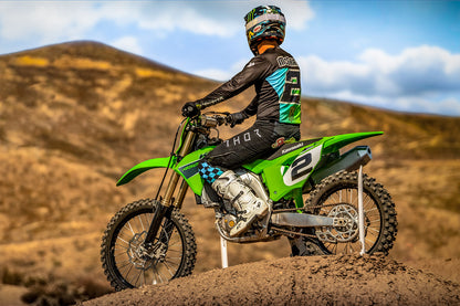 Kawasaki KX450 2023 Full-Size MX