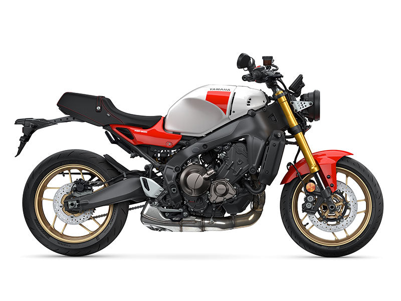 XSR900