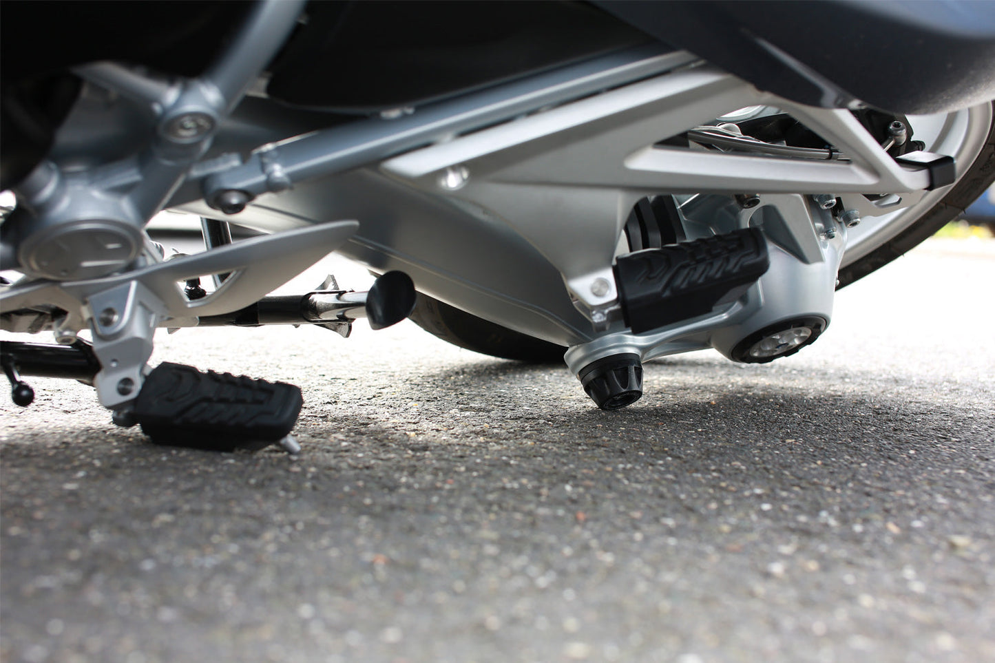 DOUBLESHOCK drive protection pad - black - rear