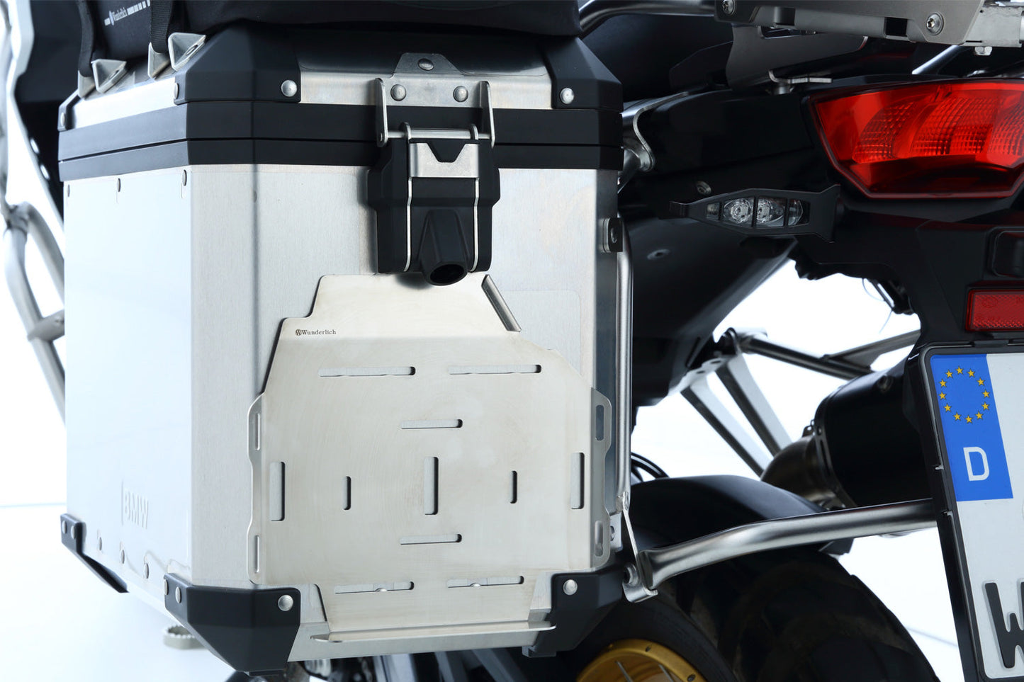 case rack - silver - left