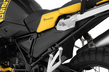 frame cover (with opening for socket) - black