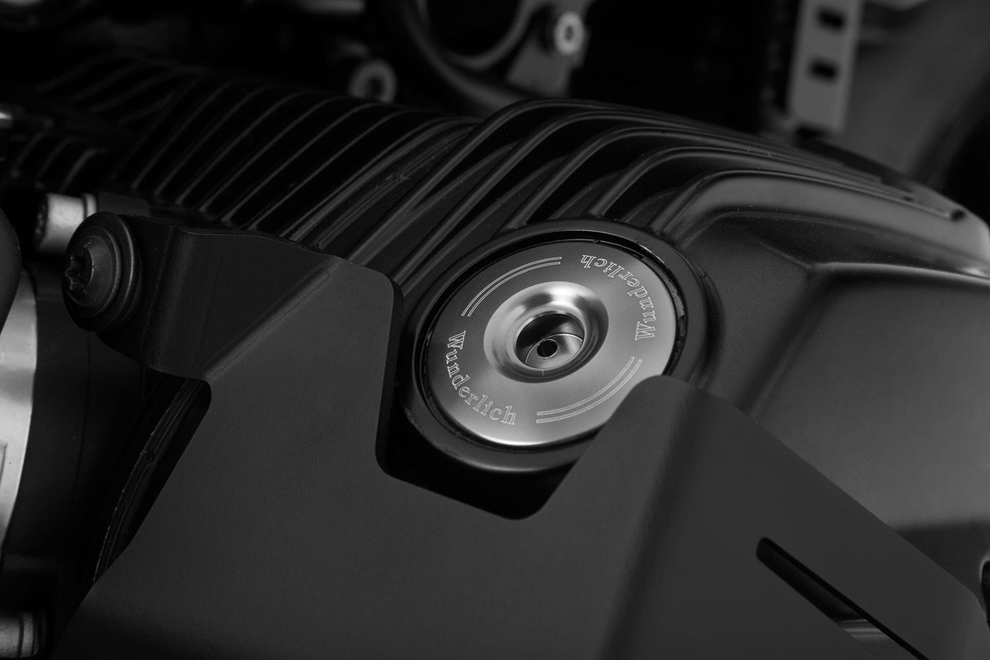 Safety oil filler plug  titanium