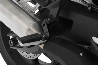 passenger footrest lowering kit - black