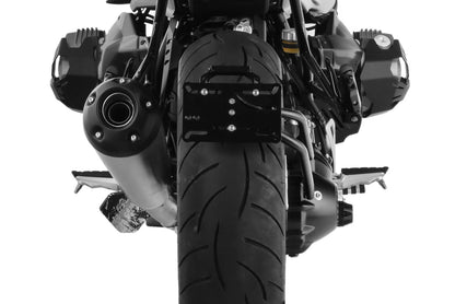 Swing arm number plate holder centered - black