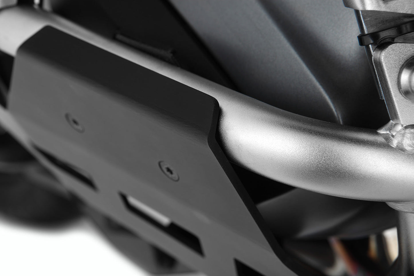 cylinder head protection for original engine protection bar - black