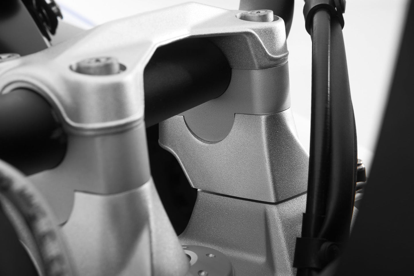 ERGO handlebar riser - 20mm - silver