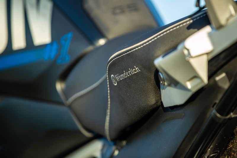 AKTIVKOMFORT rider seat - high - black