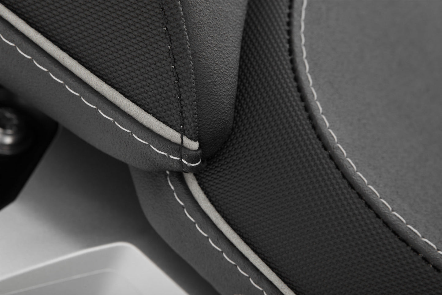 AKTIVKOMFORT rider seat with aftermarket seat heating - low - black