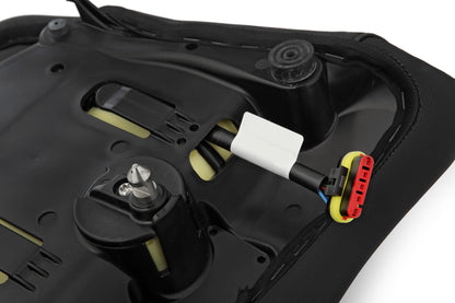 Passenger Seat AKTIVKOMFORT with Heating – Multistrada V4 - black-red