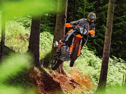 KTM 890 Adventure R 2024 Travel