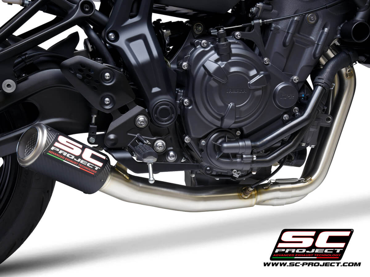 YAMAHA MT-07 (2021-2023) - FULL 2-1 EXHAUST SYSTEM WITH CR-T CARBON MUFFLER