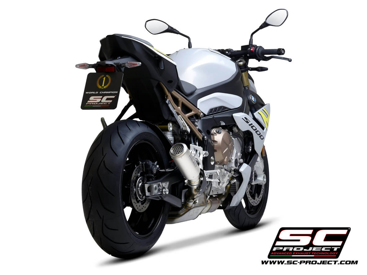 BMW S 1000 R (2025-2026) GP70-R Muffler, with Titanium end cap CR-T Muffler, with Titanium mesh on exit muffler