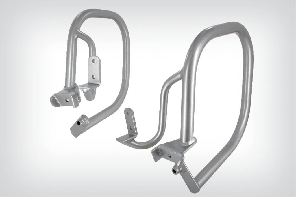 Case protection bar