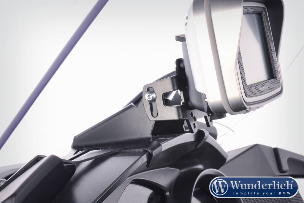 Navigation bracket