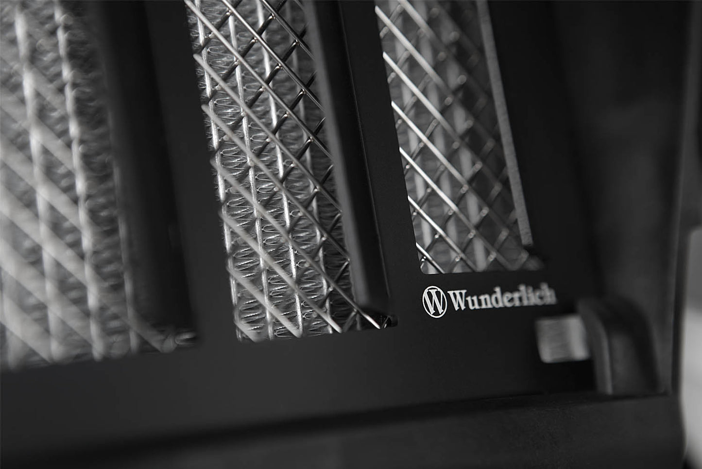 EXTREME water cooler protection - black